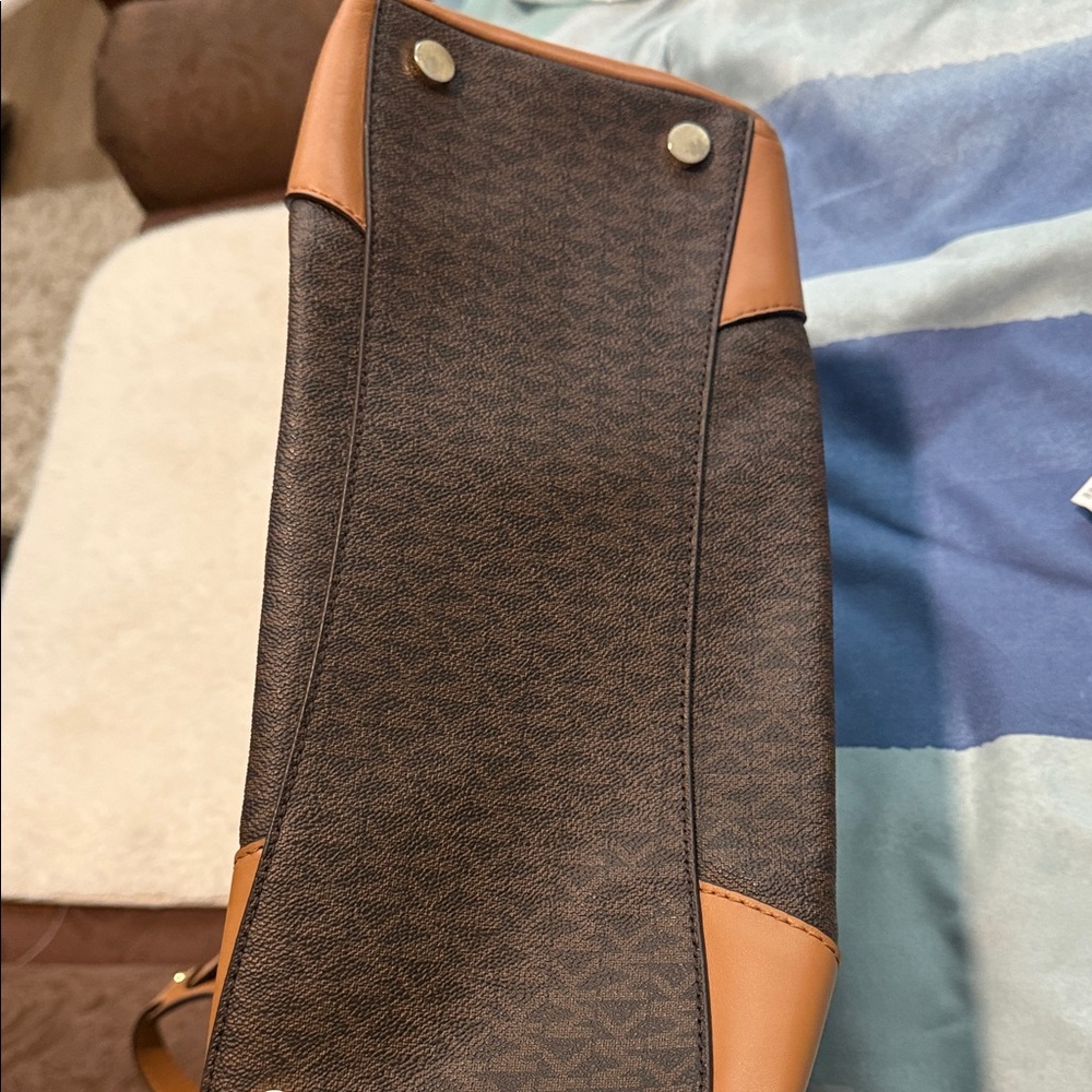 Michael Kors Two-Tone Shoulder Bag - Picture 6 of 10